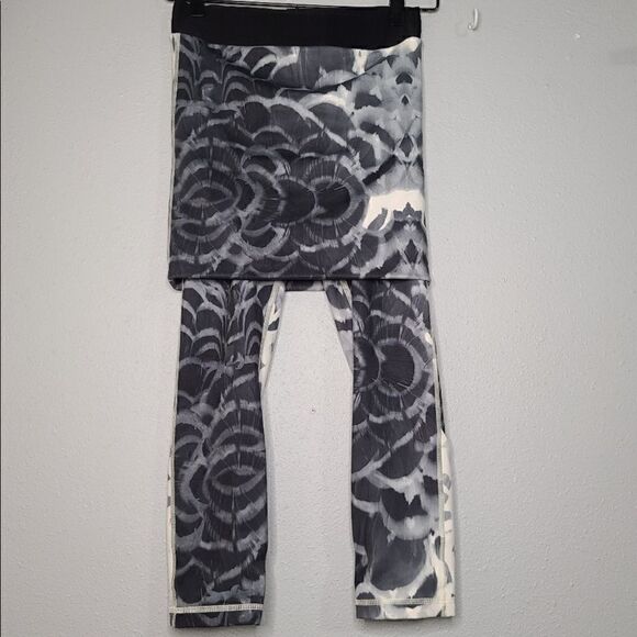 Lululemon Wunder Under Pant SE Dance Pretty Plume Angel Wing Black Women's Sz 4 - Picture 7 of 16